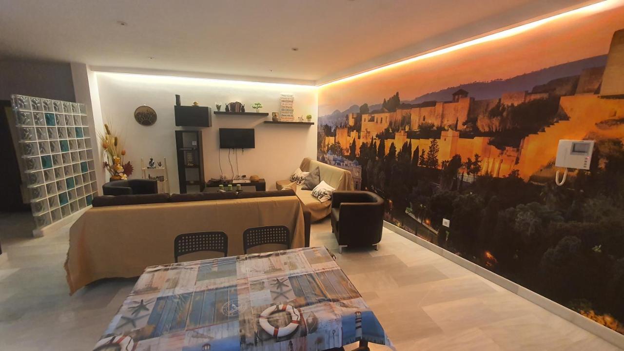 Lyrioshomes Apartamentos Los Treboles Málaga Buitenkant foto
