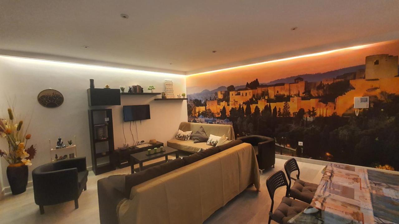 Lyrioshomes Apartamentos Los Treboles Málaga Buitenkant foto